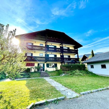 Whats-App Self-Check-In - Villa Maria Theresia Bad Goisern Exterior photo